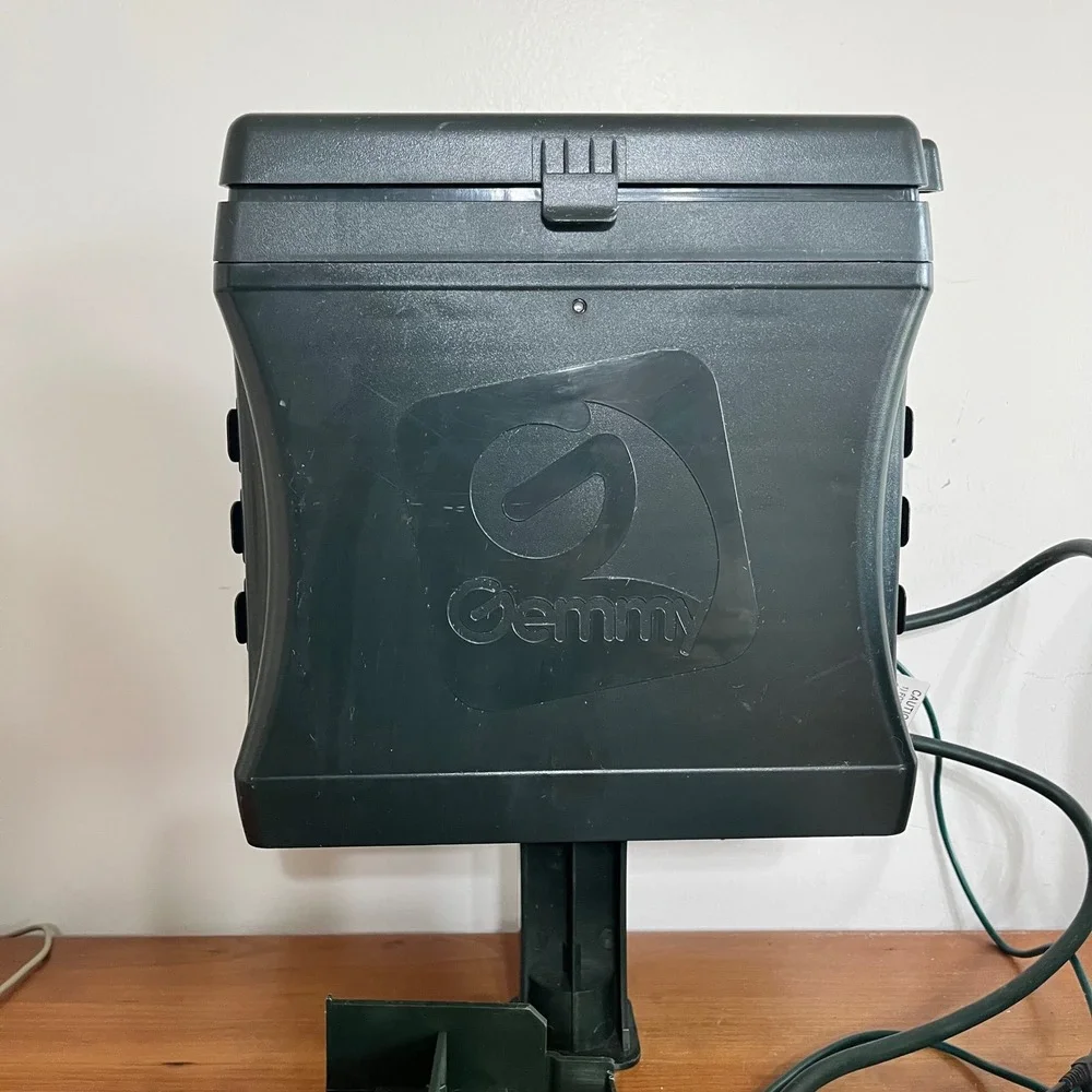 Gemmy Holiday Lightshow Music and Light Show Control Box System 12 Outlets 80232